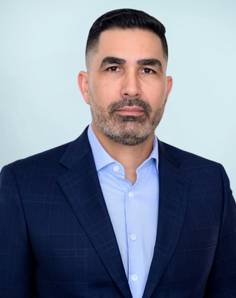 Headshot of Renan Amador
